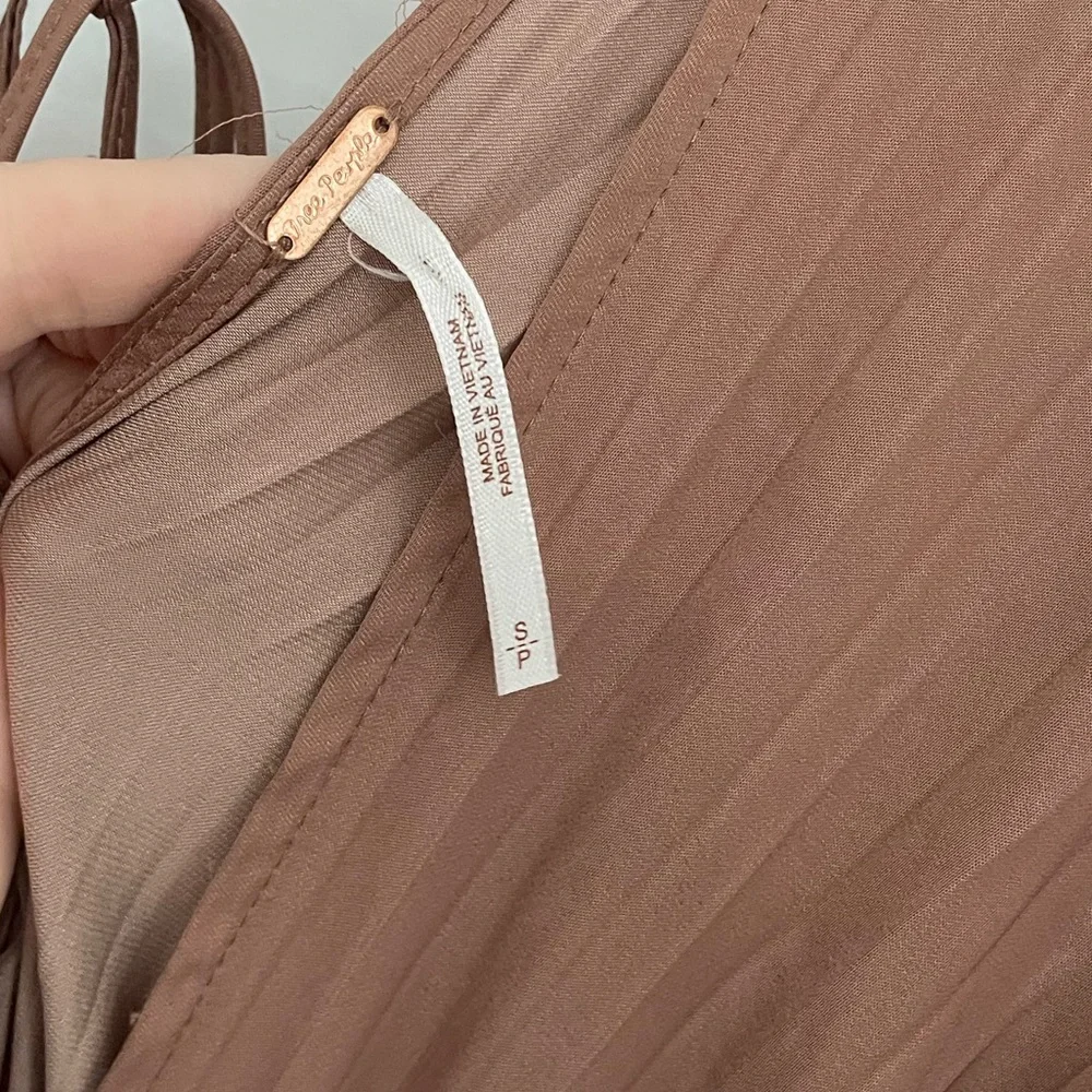 Free People Arzel Mini Dress Long Sleeve Cinnamon Size Small Pleated Boho.    11 - Picture 9 of 16